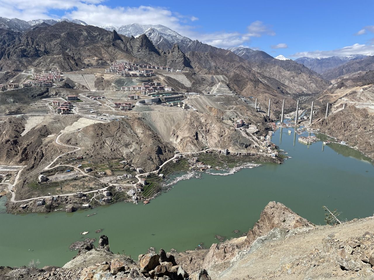 <p><span>Baraj havzasında depolanan su miktarı 4 Nisan itibarıyla 191,91 milyon metreküpe, su yüksekliği de 100,66 metreye ulaştı.</span></p>