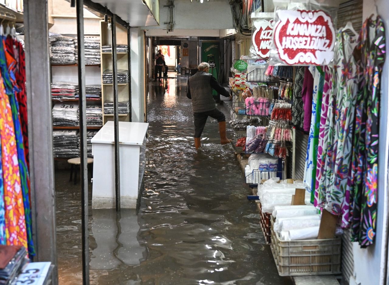 <p>        </p>