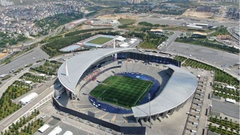 <p><strong>1. Atatürk Olimpiyat Stadyumu (İstanbul)</strong></p>