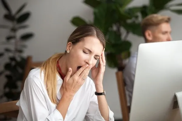 Gün Boyunca Uykulu Hissediyorsanız, Hipersomnia'ya Dikkat!   3