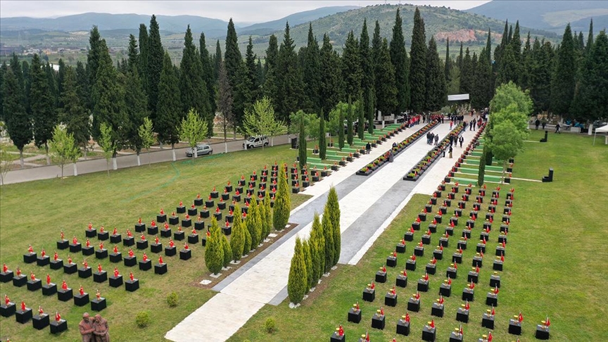 Soma Şehitleri, 10. Yılında Manisa Maden Şehitliğinde Anılıyor 