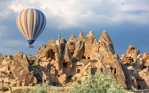 2. Kapadokya'nın Peri Bacaları