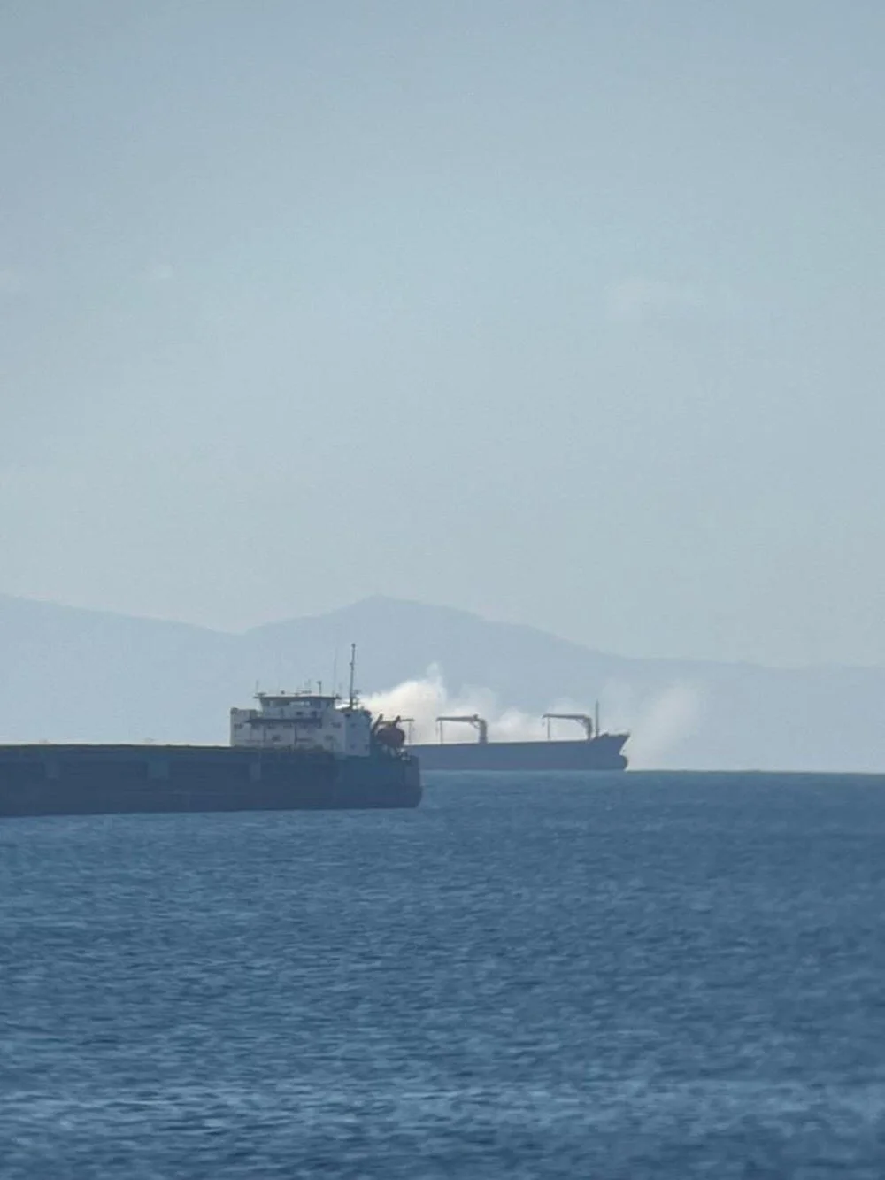 Marmara Denizi'nde Gemi Yangını 2 Ölü2