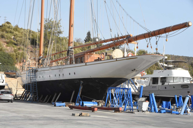 Sezon Bitti, 'Yüzen Oteller' Için Şimdi Bakım Vakti2