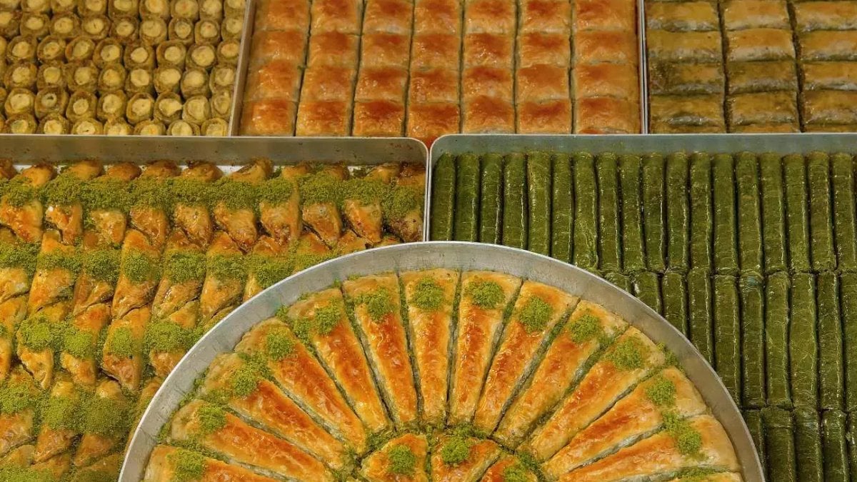 Türk Baklavası Rüzgarı Azerbaycan'da Esecek2