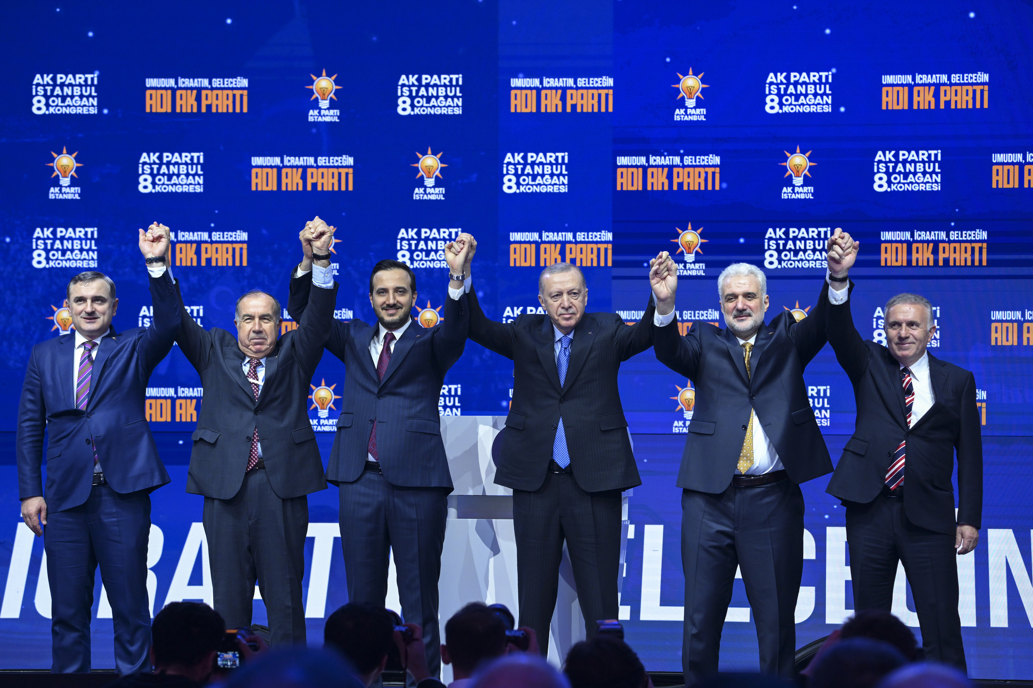 Aa 20250207 36985331 36985330 Ak Parti Istanbul 8 Olagan Il Kongresi (1)