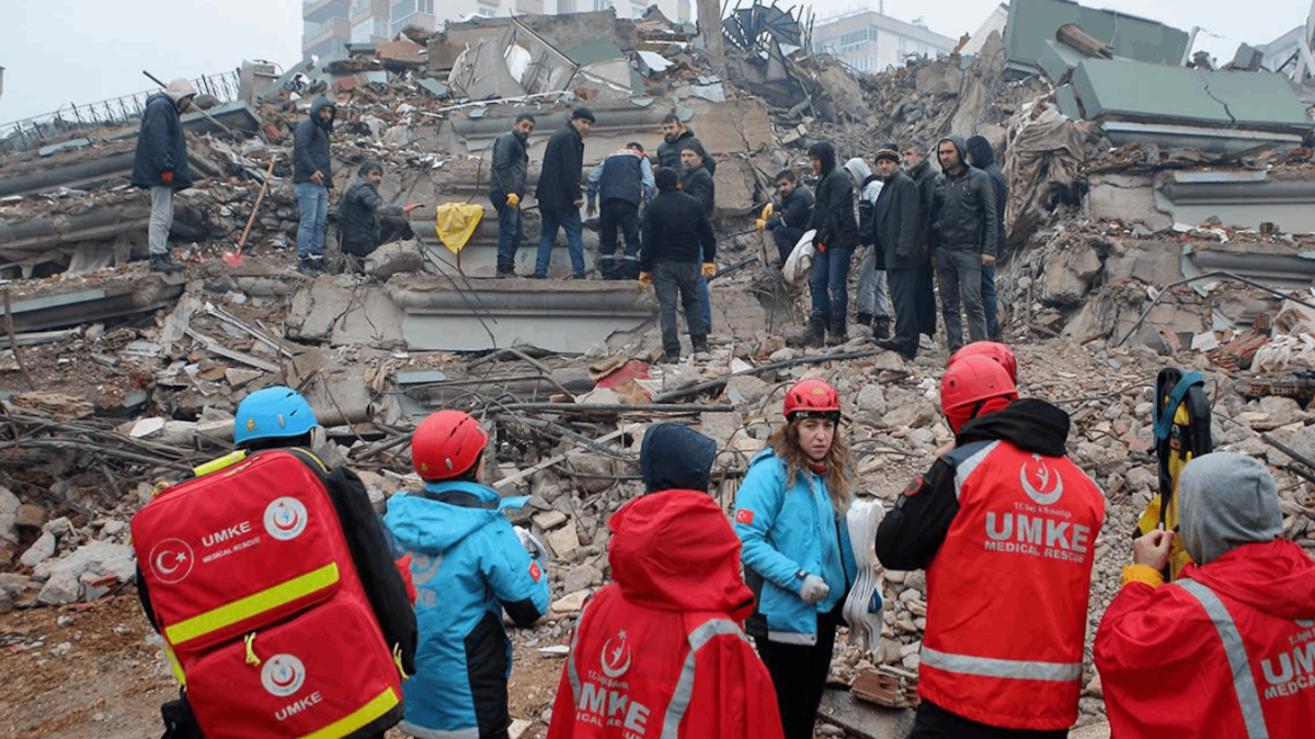 Sağlık Bakanlığı'ndan 81 Ile Yazı Halk Sağlığı Acil Müdahale Ekipleri Kurulacak