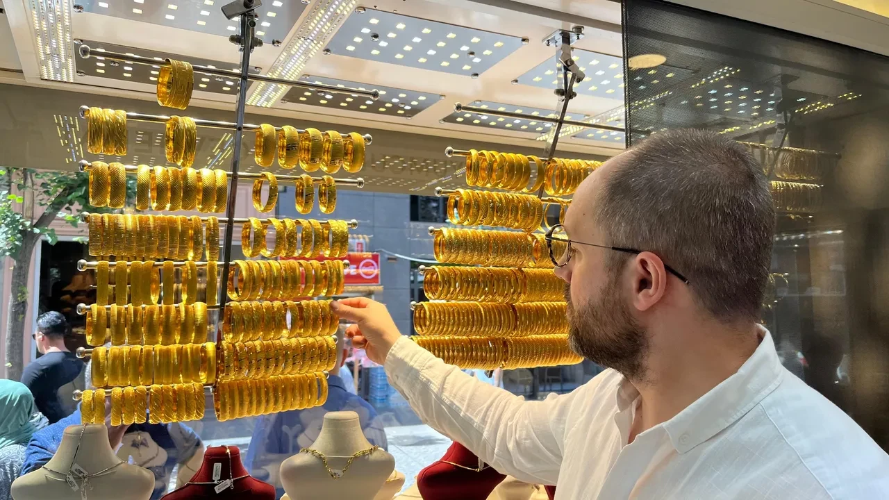 Sevgililer Günü Kuyumcularda Hareketlilik Yarattı 'Çıtır' Modeller Gözde2