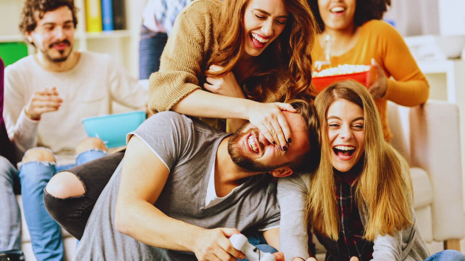 Soğuk Pazar Günlerinin Vazgeçilmezi! Sıcacık Evde Yapabileceğiniz Aktiviteler