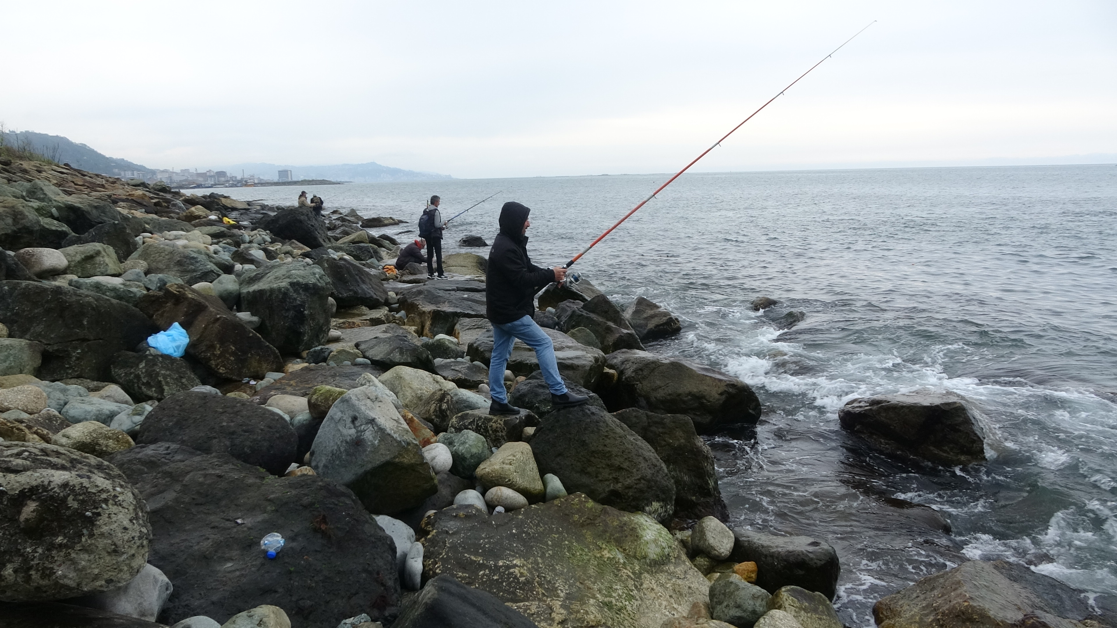 D E N I Z E 2 T O N L E V R E K D A G I L D I G I N I D U Y A N L A R 643594 190698