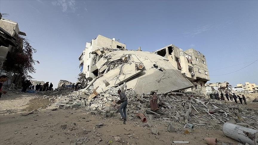 İsrail'in Gazze Şeridi'ne Düzenlediği Saldırılarda 17 Filistinli Hayatını Kaybetti