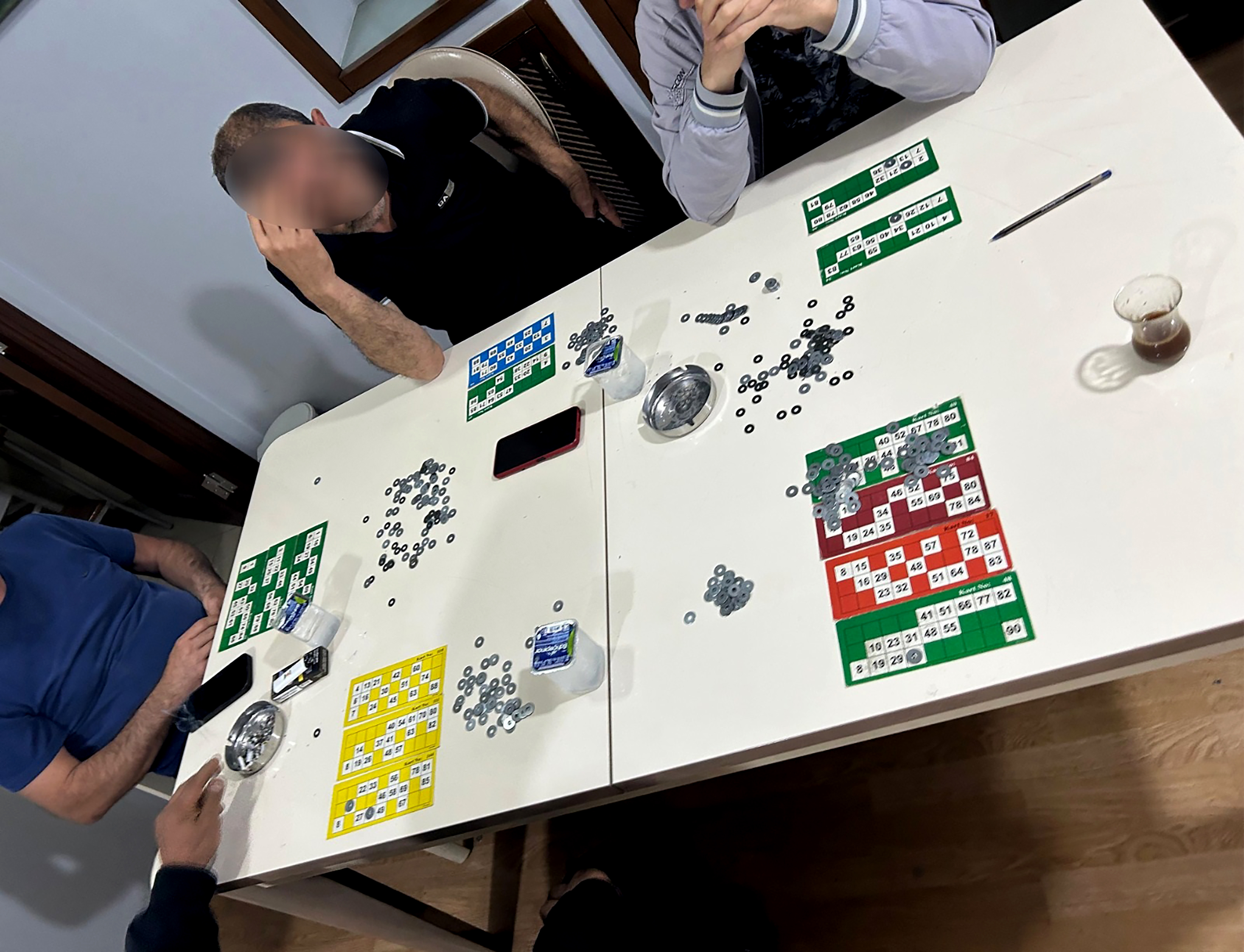 S O S Y A L M E D Y A D A C A N L I Y A Y I N L A N A N K U M A R A S 686857 203484