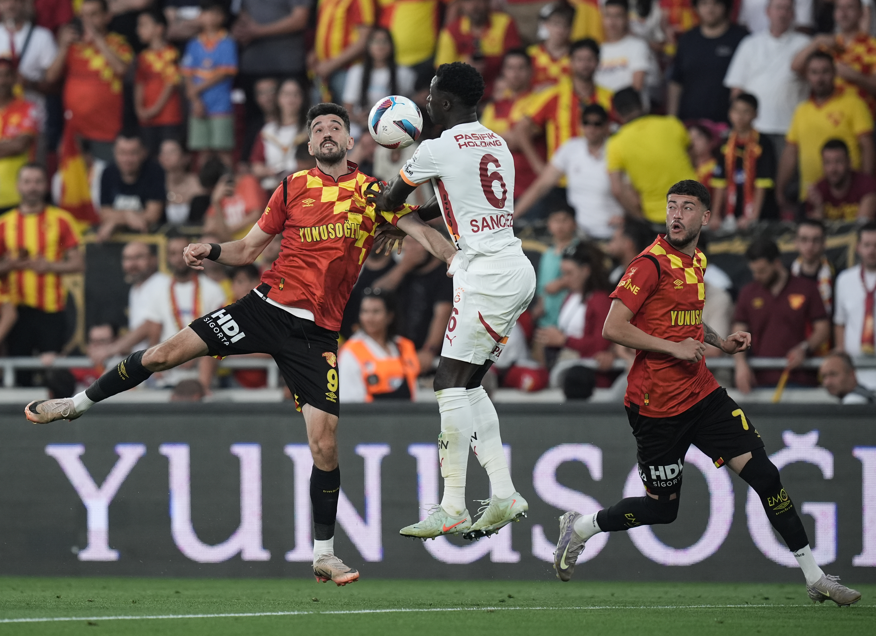 A A 20250524 38070328 38070316 G O Z T E P E G A L A T A S A R A Y