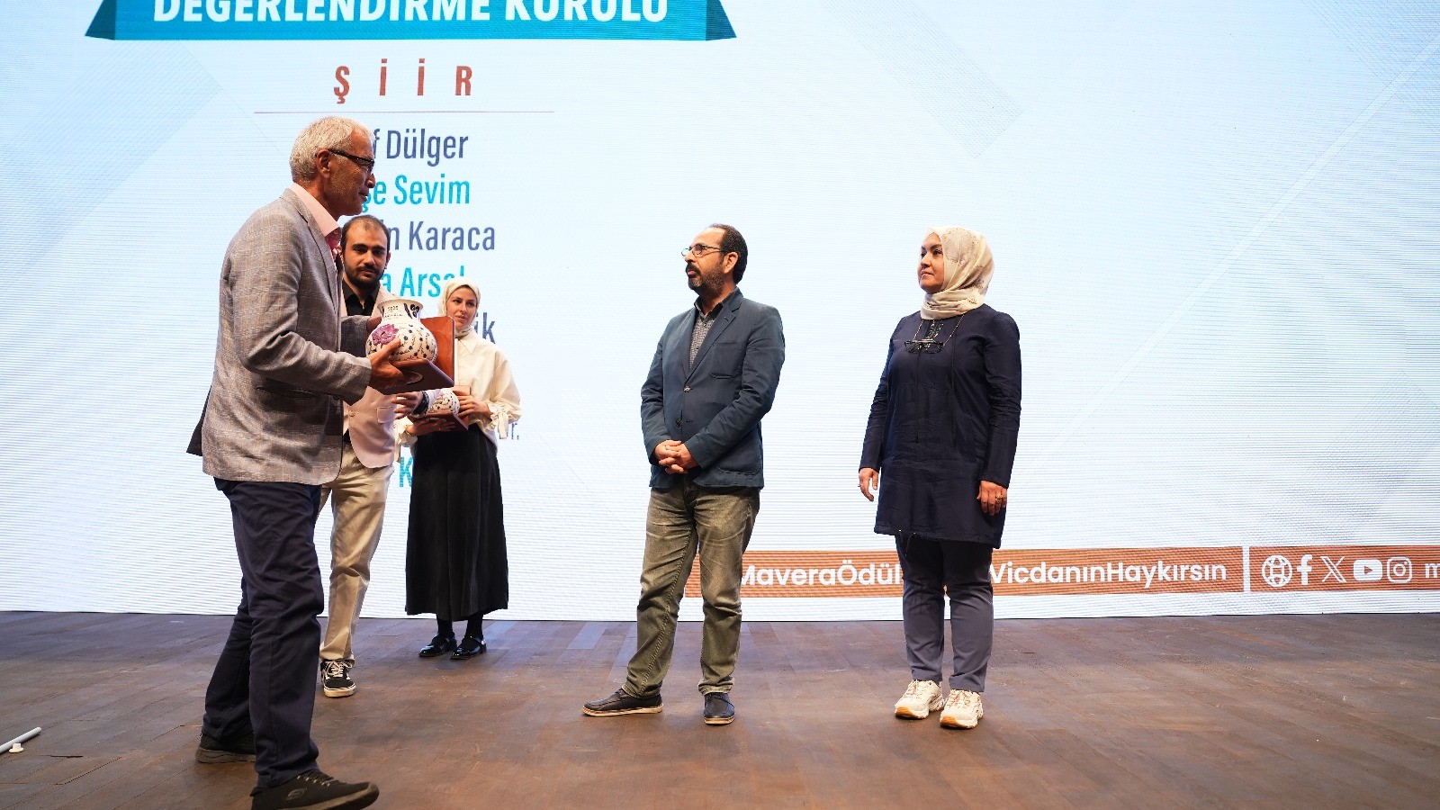 Abda30607548Fc3411C7A7686C51C5Bc