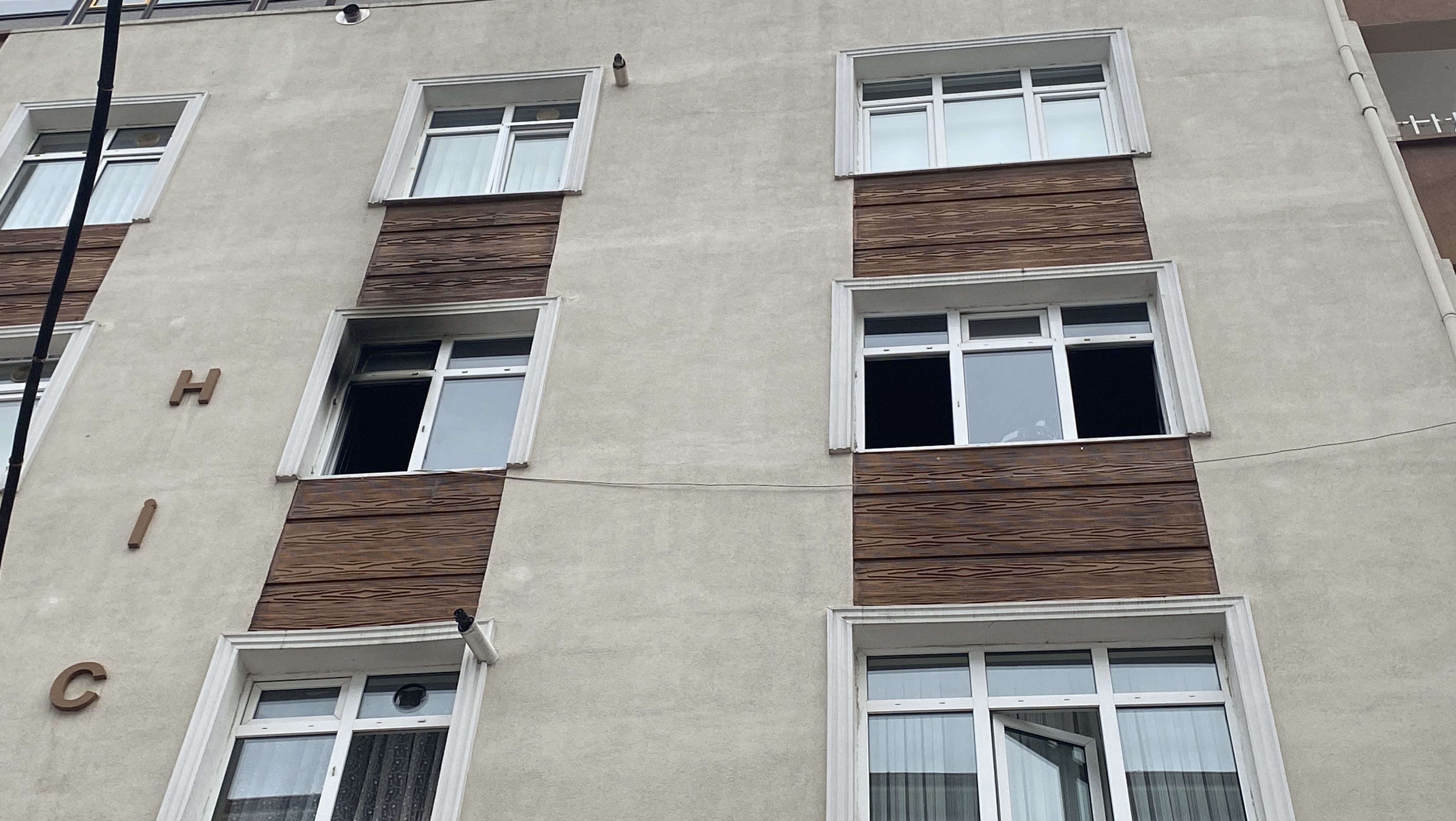 B A B A S I Y L A T A R T I S T I K T A N S O N R A E V I A T E S E V 733744 216720