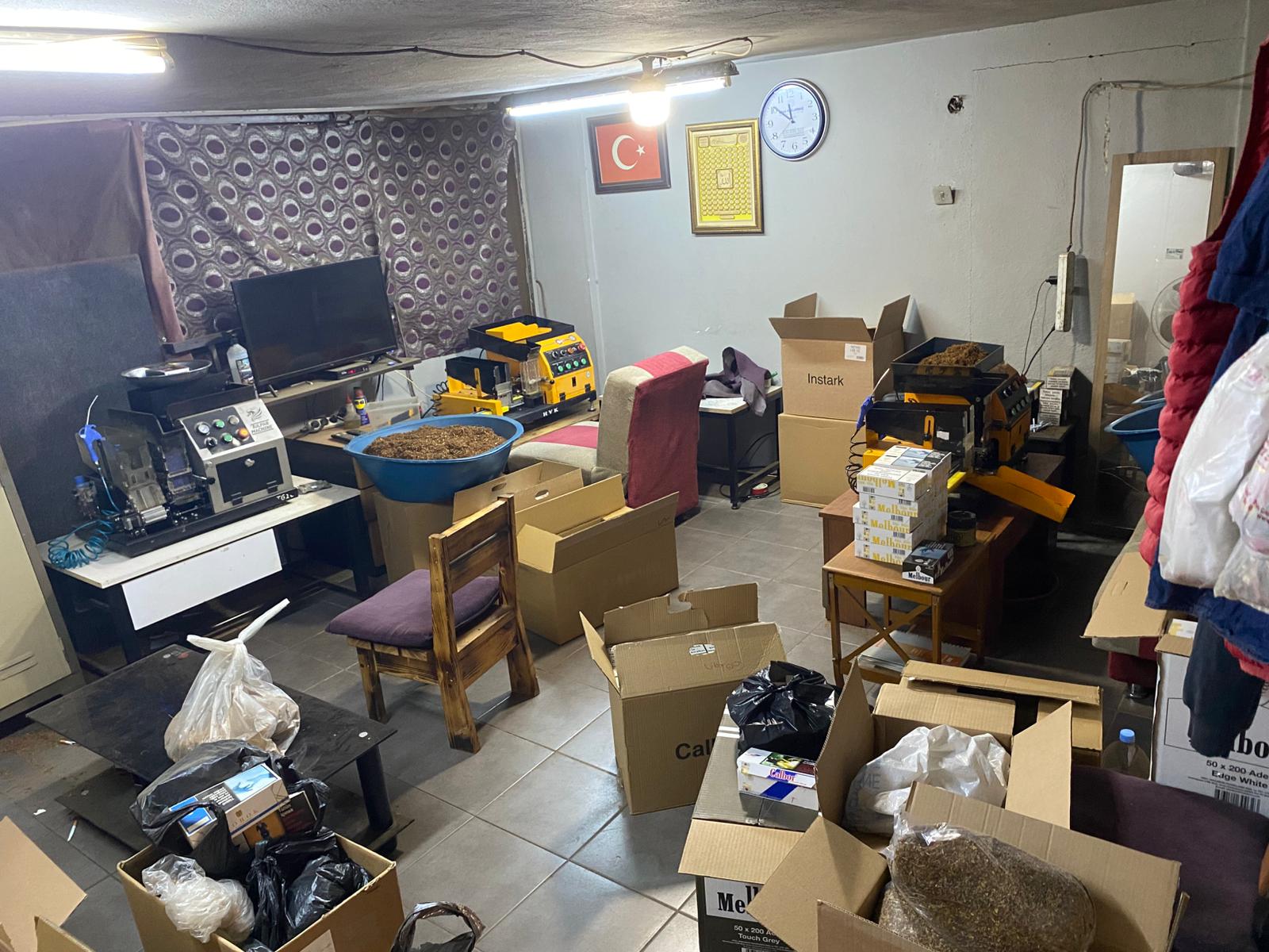 B U R S A D A K A C A K S I G A R A U R E T E N 4 S U P H E L I Y E 743007 219371