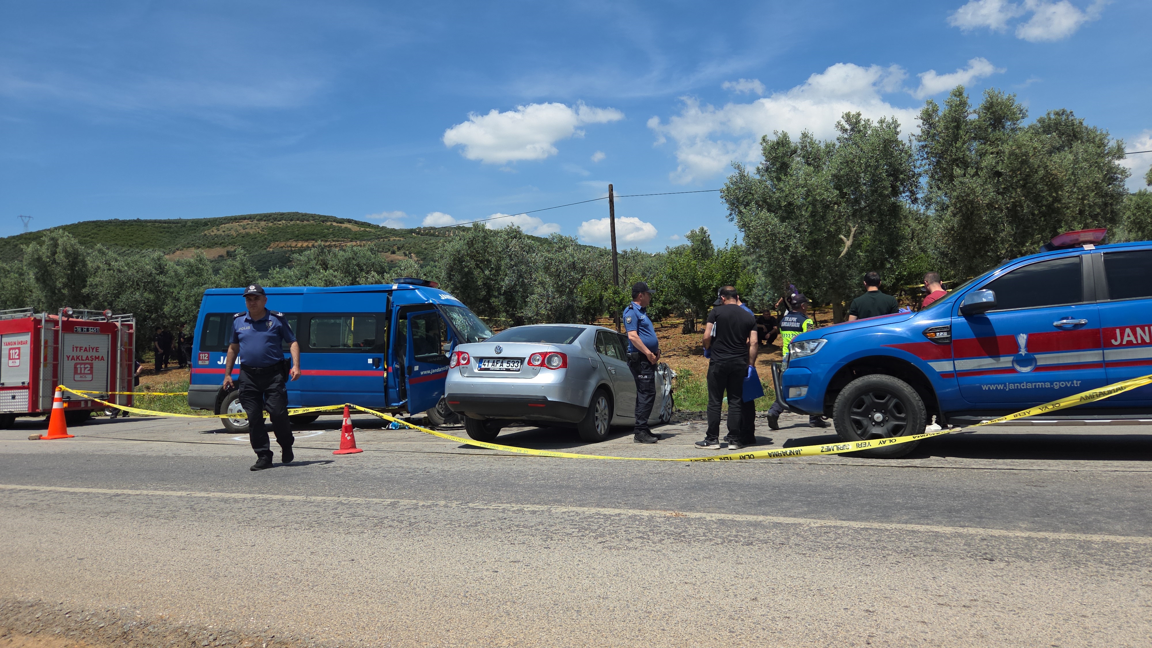 B U R S A D A O T O M O B I L I L E J A N D A R M A M I N I B U S U 741520 218918