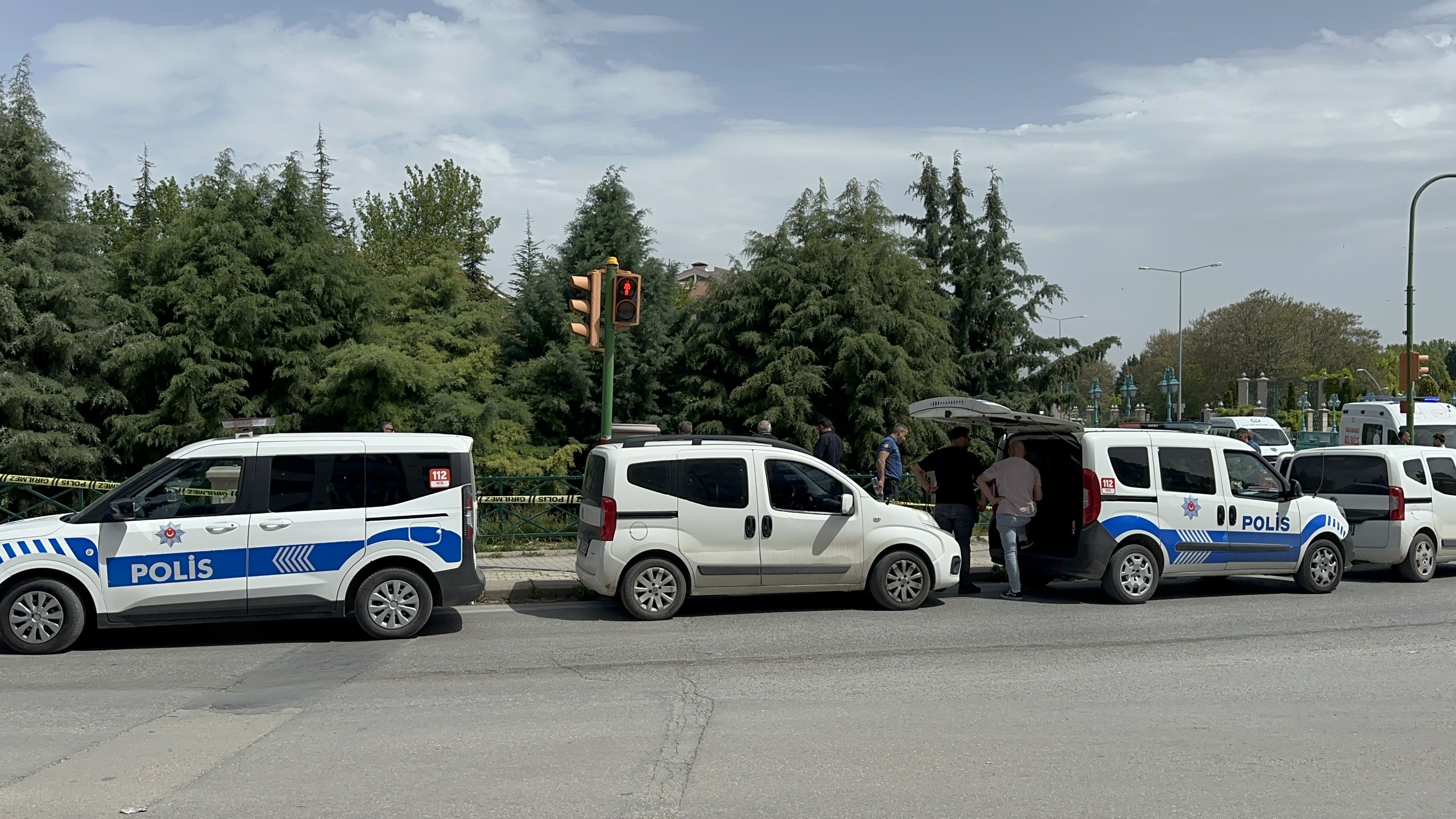 E S K I S E H I R P O R S U K C A Y I’ N D A E R K E K C E S E D I 731402 216077