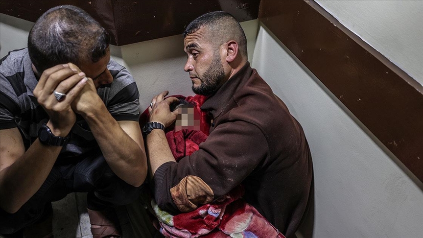İsrail'in Gazze Şeridi'ne Düzenlediği Saldırılarda 23 Filistinli Hayatını Kaybetti