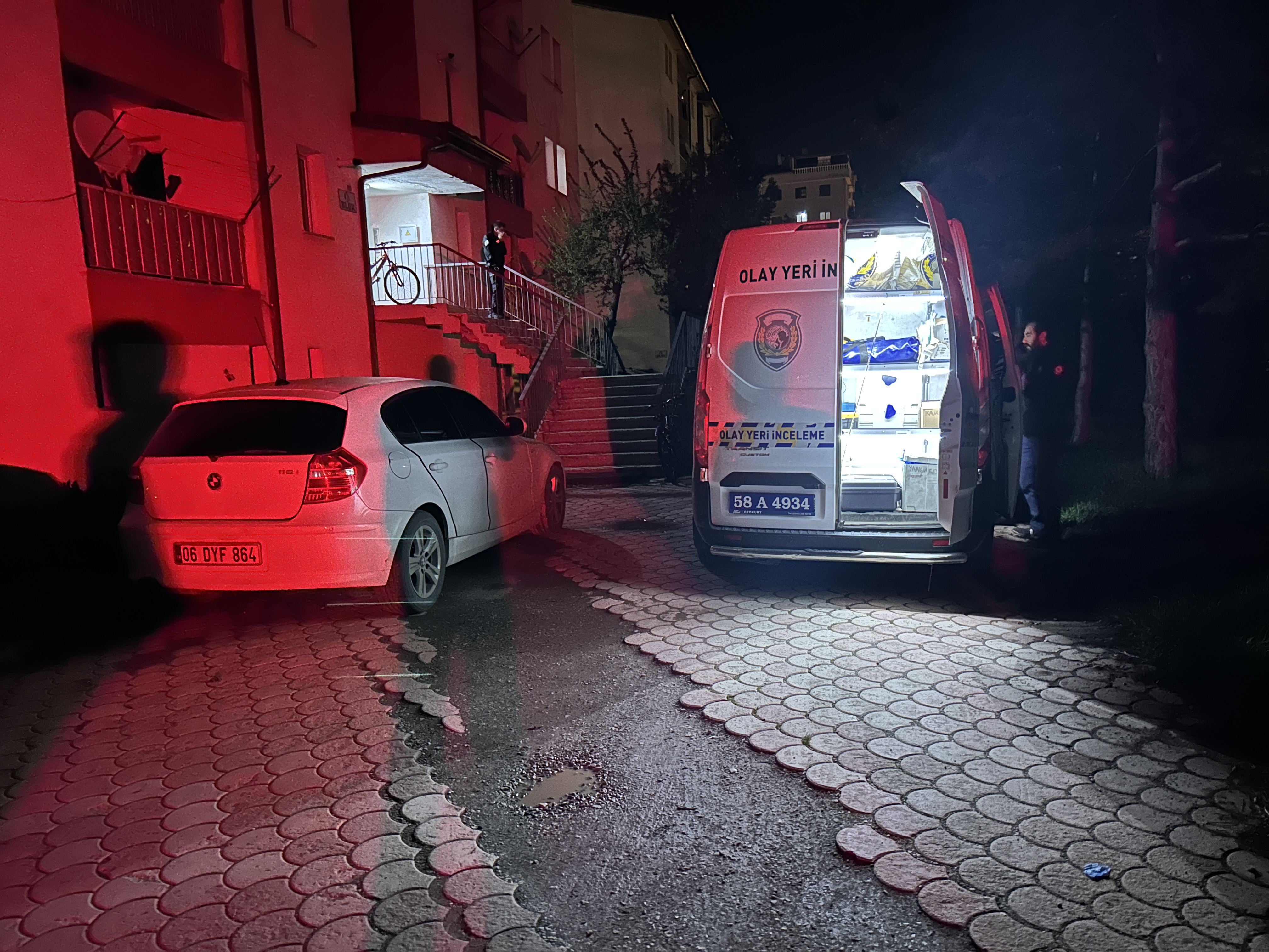 P O M P A L I T U F E K L E K I Z A R K A D A S I N I V E K E N D I N 702257 207908