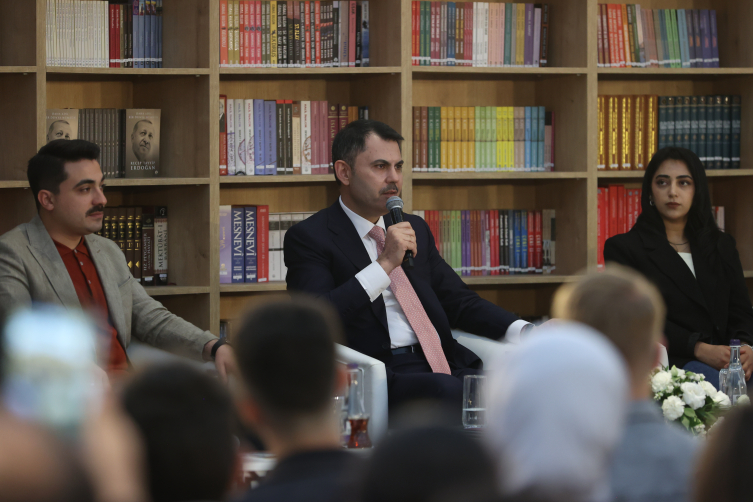 B A K A N K U R U M Y I L B A S I I T I B A R I Y L A S U N A C A G I 219753 Media4