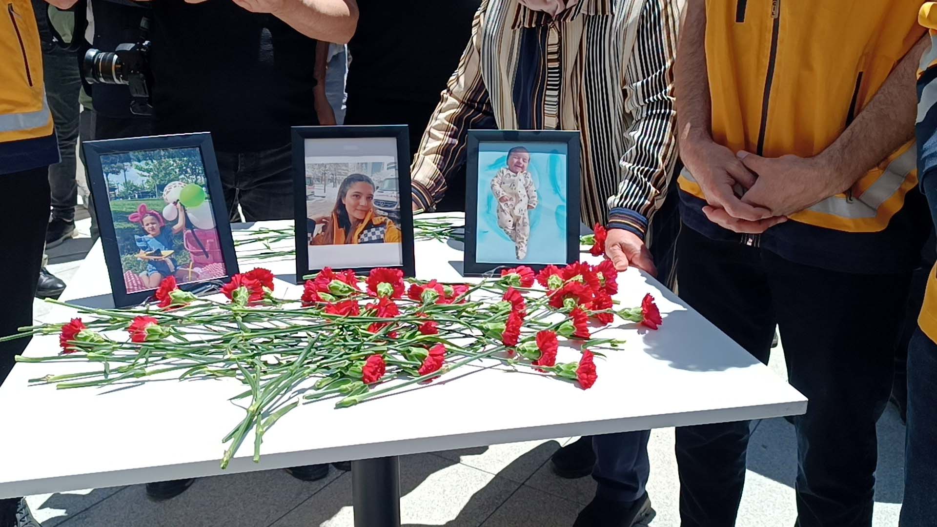 K A Z A D A O L E N E S I V E 2 C O C U G U I C I N D U Z E N L E 748563 220942