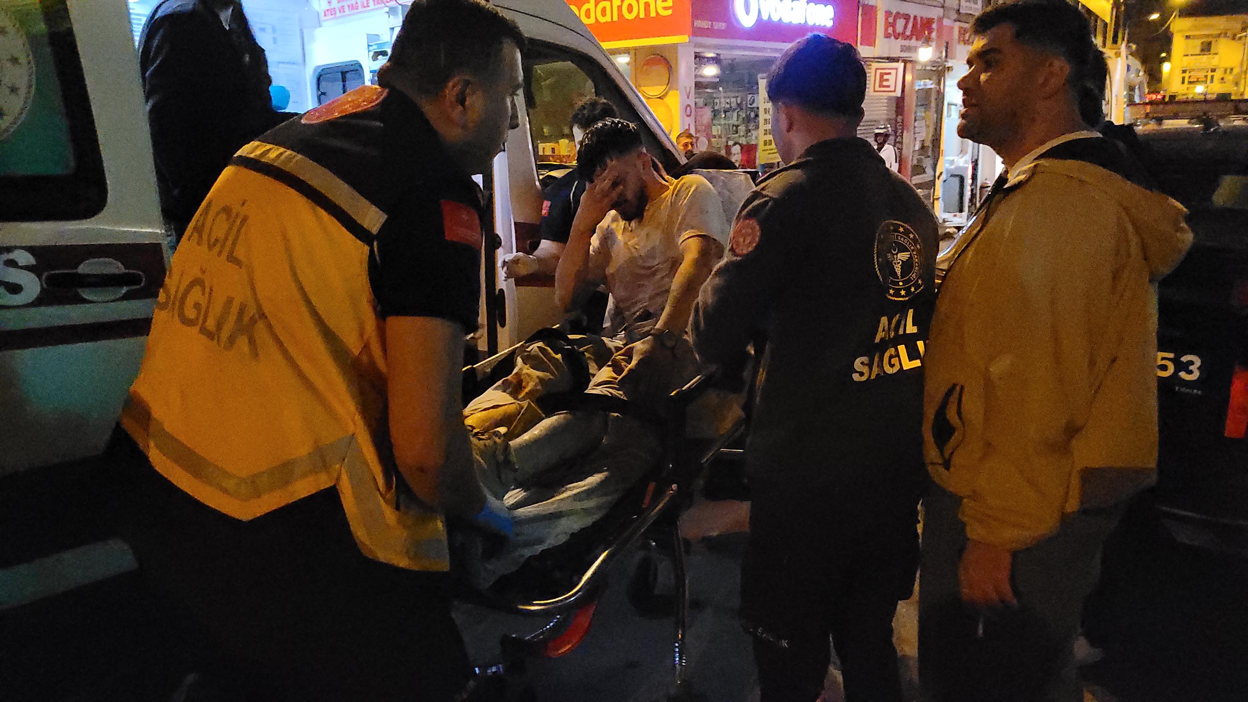 R E S T O R A N D A T U V A L E T K A V G A S I 2 Y A R A L I 745501 220044