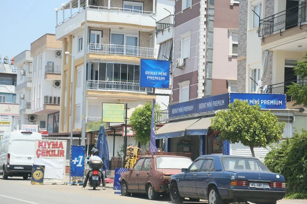 Tekelde Kıyma Çekilir Afişi Dikkat Çekti Dha-1