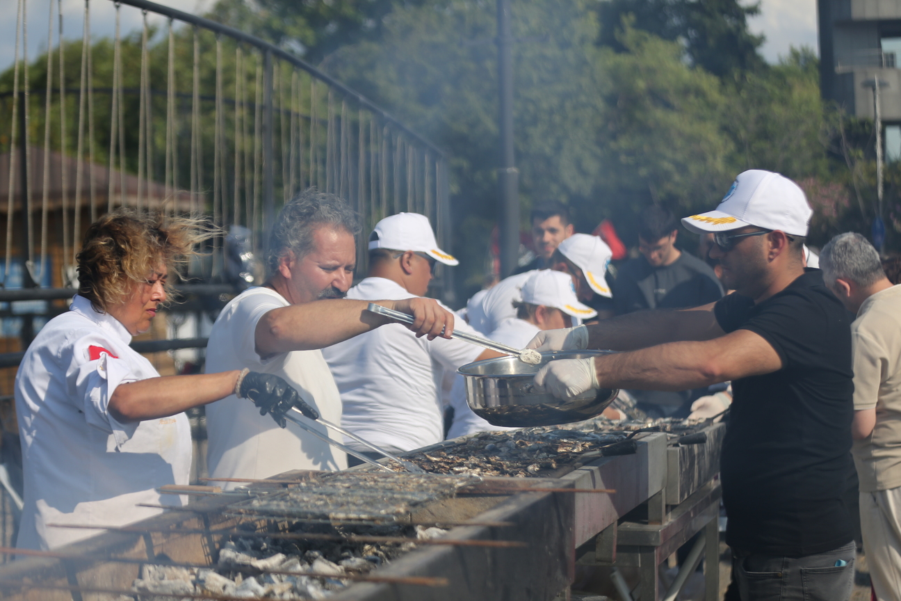 A A 20250701 38441919 38441914 C A N A K K A L E D E D E N I Z C I L I K V E K A B O T A J B A Y R A M I N D A 5 B I N K I S I Y E S A R D A L Y E I K R A M E D I L D I