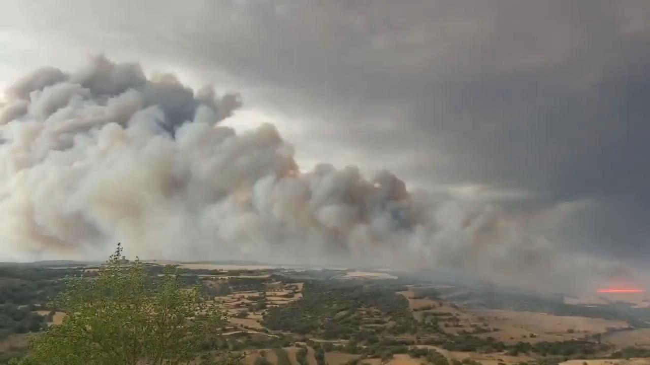 Ispanya Yangin 2376250