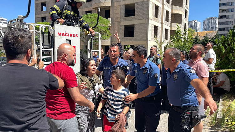 07 11 02 A A 38797969