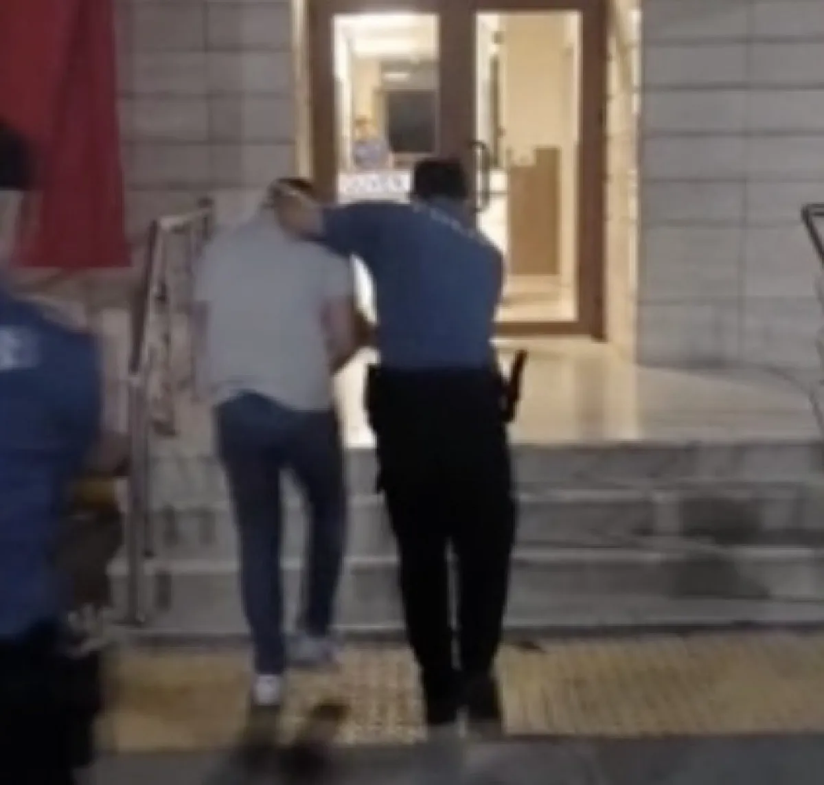 68B2C535A9C0D521 W1200Xh1143