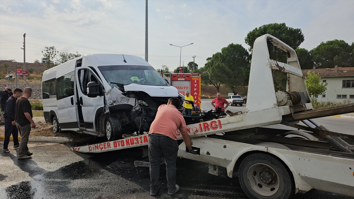 A A 20250827 38934446 38934443 B A L I K E S I R D E I S C I S E R V I S I I L E H A F I F T I C A R I A R A C C A R P I S T I 4 K I S I Y A R A L A N D I