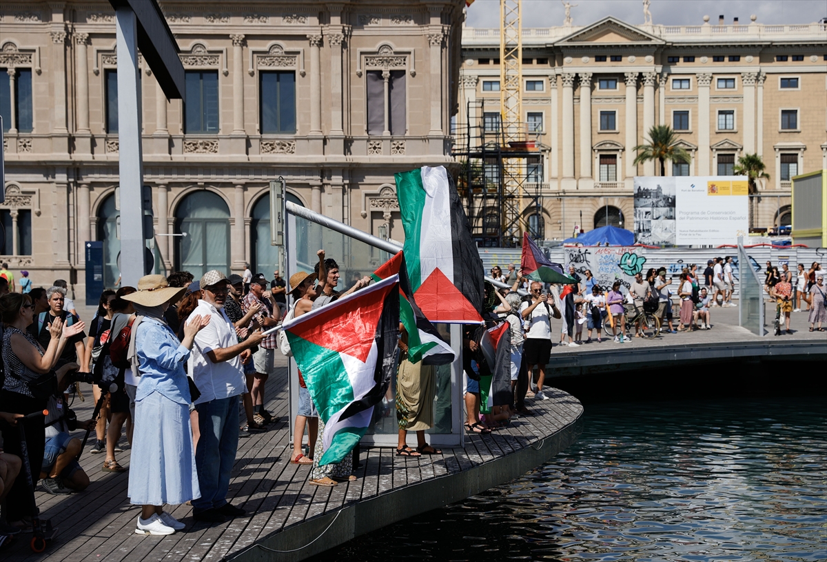 A A 20250831 38978152 38978149 O N L A R C A T E K N E I S R A I L I N A B L U K A S I N I K I R M A K V E F I L I S T I N I L E D A Y A N I S M A I C I N A K D E N I Z D E Y E L K E N A C T I