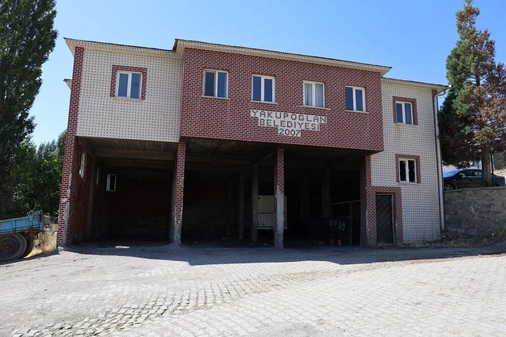 B6W9C Jp1 S Ea Lit Zp7 F5Ci Q