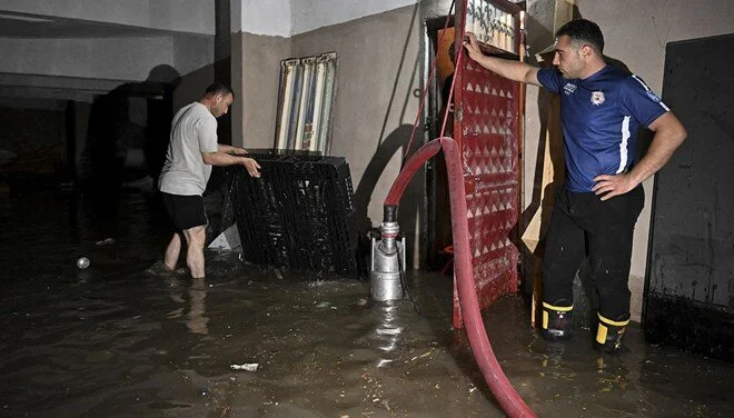 Başkenti Sağanak Vurdu