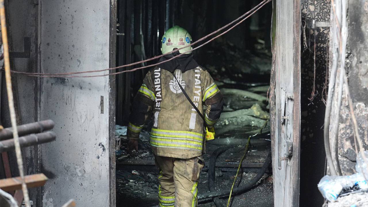 29 Iscinin Yasamini Yitirdigi Gayrettepe Yanginina Iliskin Davaya Devam Edildi Bilirkisi Raporu Beklenecek