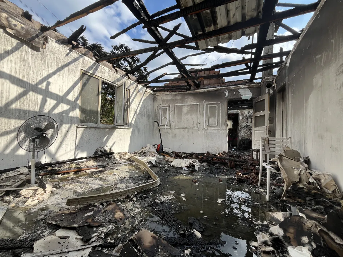 68B598Fd939E1728 W1200Xh900