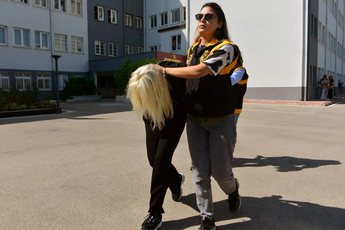 68Ca73217585E111 W1200Xh801