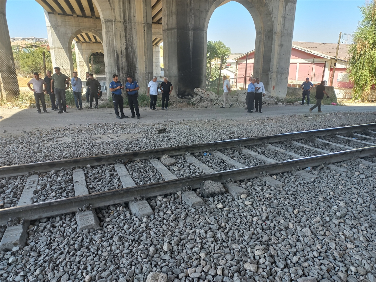 A A 20250901 38986662 38986660 M A L A T Y A D A Y U K T R E N I N I N C A R P T I G I O T O M O B I L S U R U C U S U A G I R Y A R A L A N D I