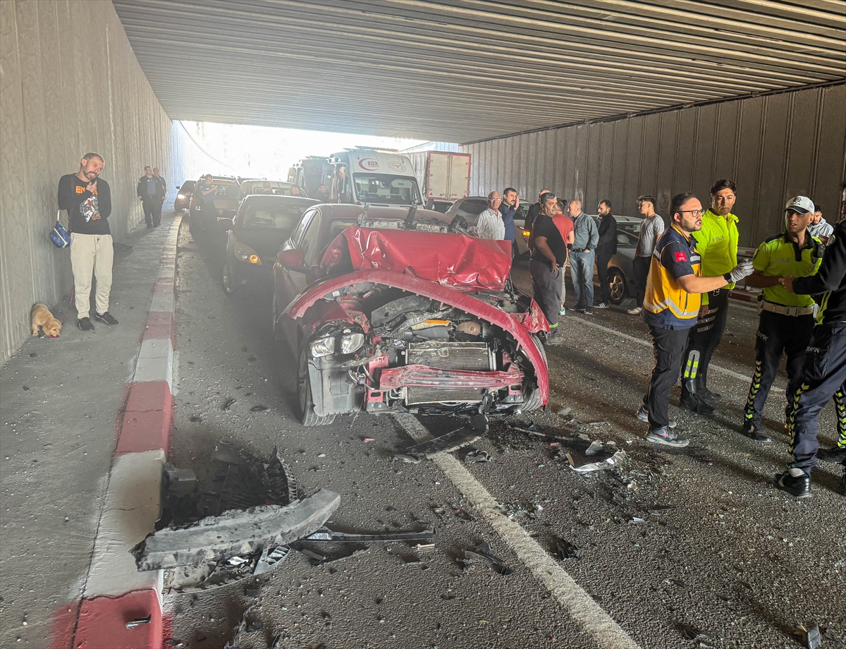 A A 20250923 39200187 39200185 U S A K T A U C O T O M O B I L I N C A R P I S M A S I S O N U C U 3 K I S I Y A R A L A N D I