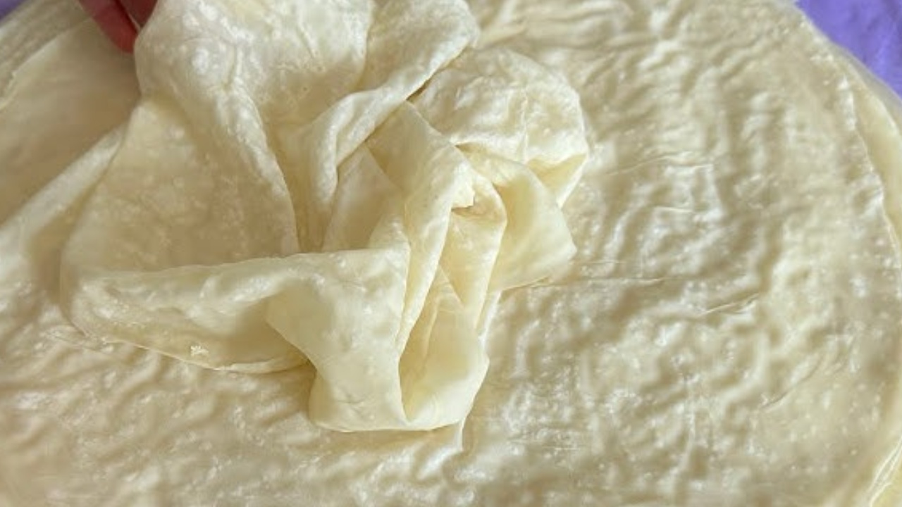 Tel Tel Dökülen Yufkanın Sırrı Meğer Buymuş Böreği Yiyen Hazır Sanıyor (4)