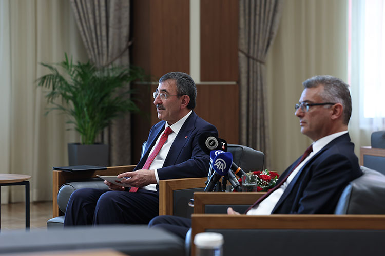 02.06 13 3 New Folder (15) 20251024 2 71350096 118445148