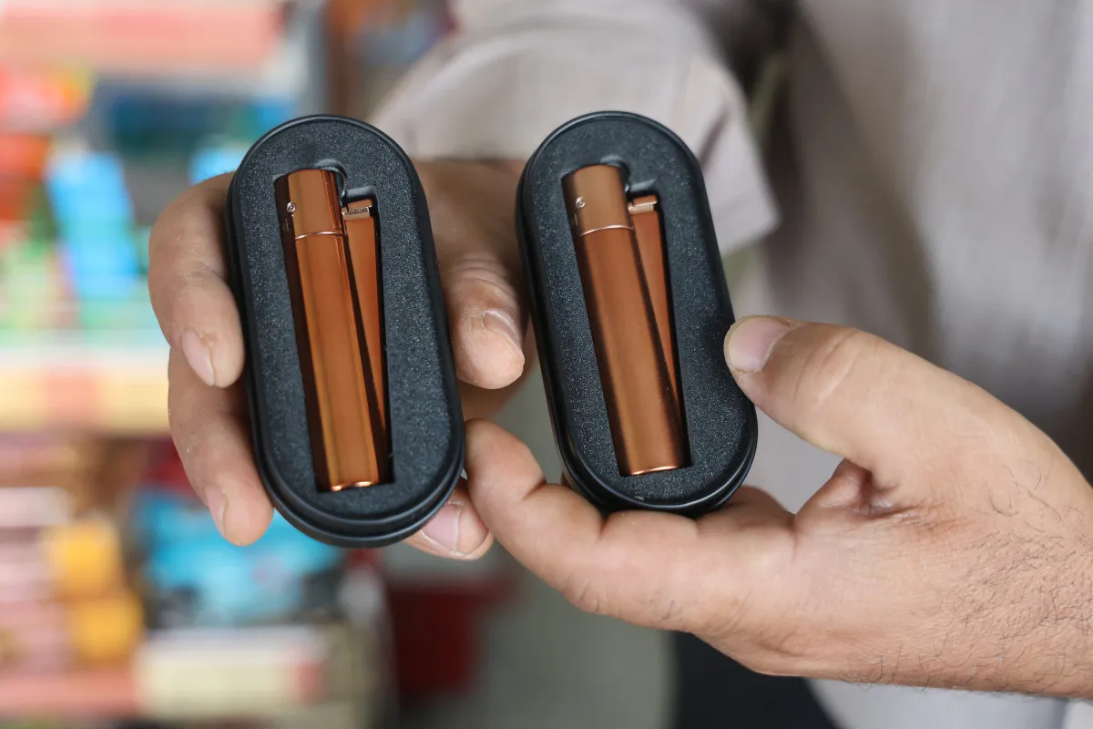 68Dcd128De98D908 W1200Xh800