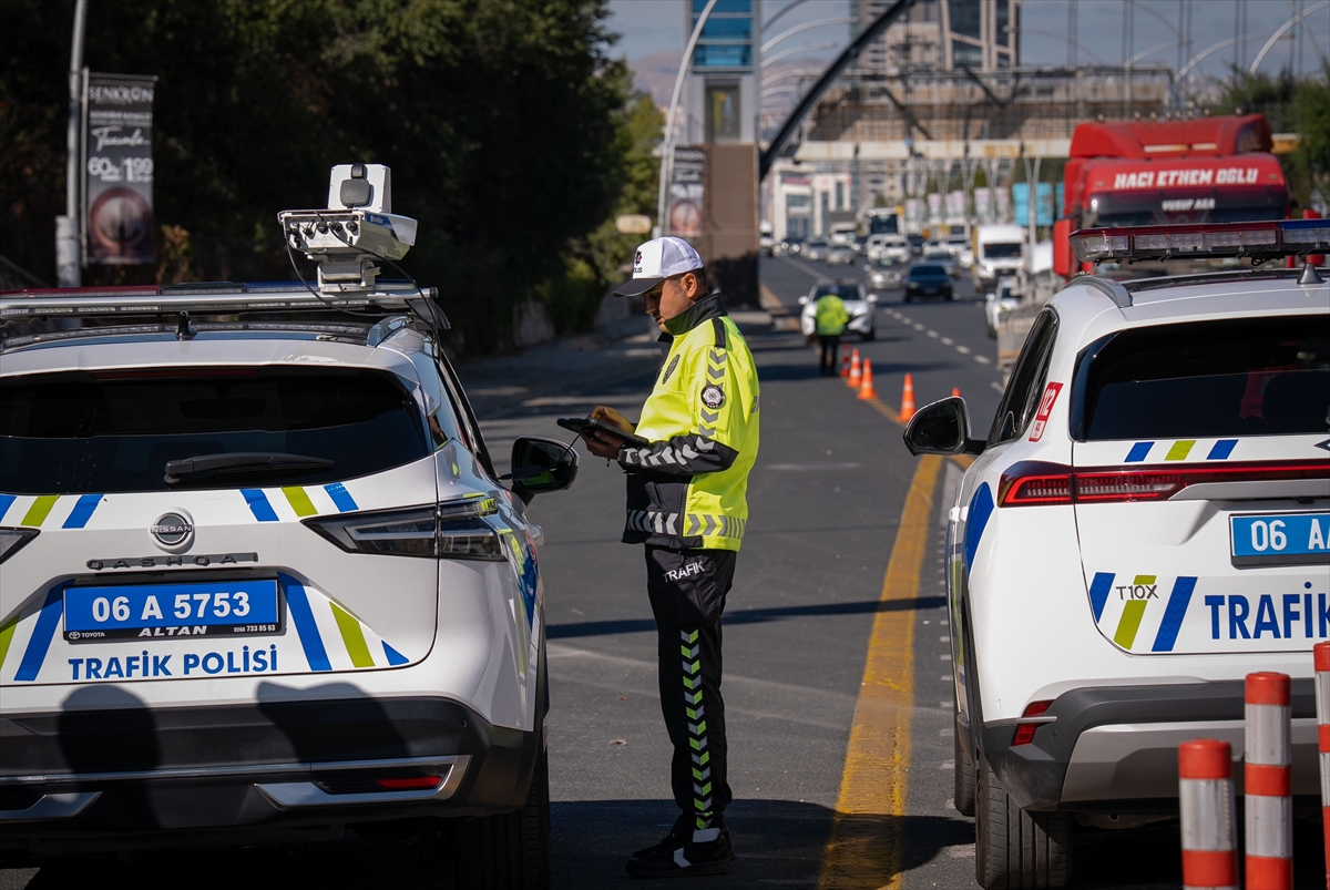 A A 20251014 39407197 39407180 E G M Y A K L A S I K 3 Y I L D A 200 M I L Y O N D A N F A Z L A A R A C V E S U R U C U Y U D E N E T L E D I