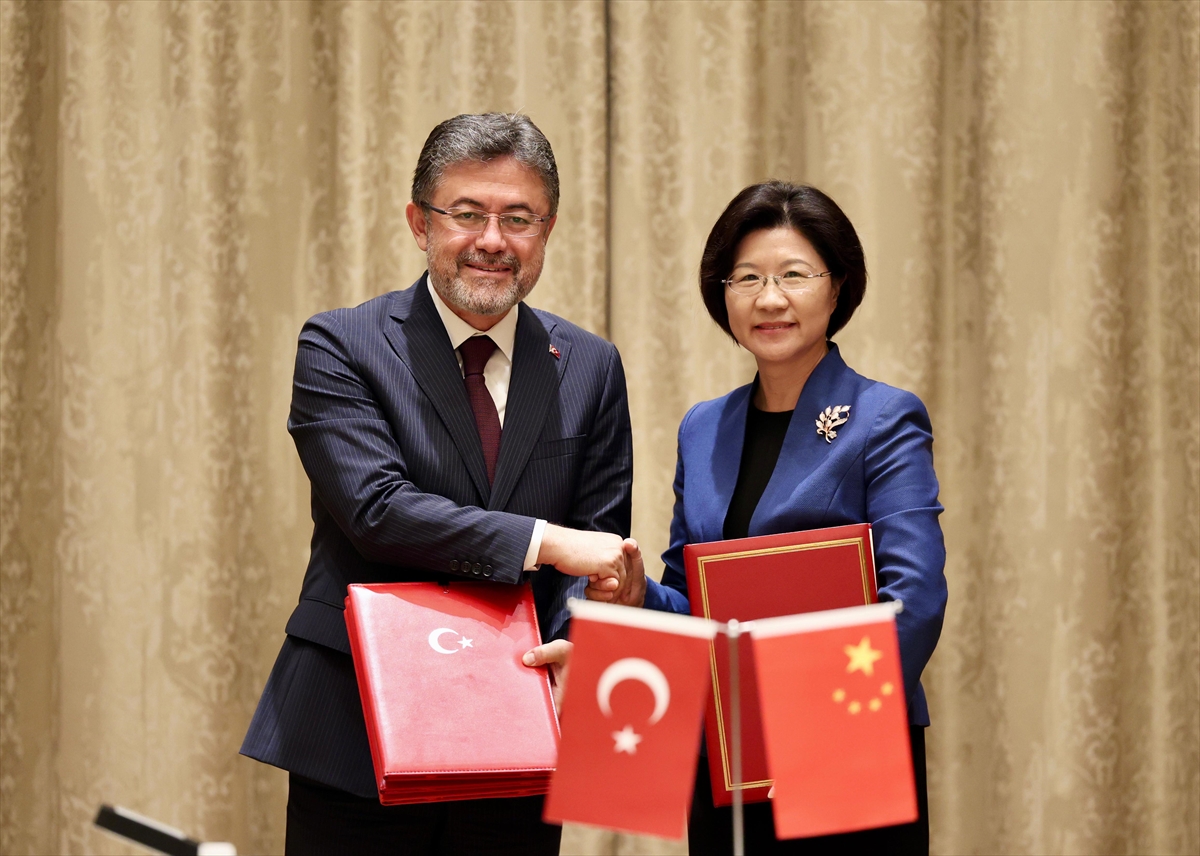 A A 20251015 39417782 39417777 T U R K I Y E D E N C I N E S U U R U N L E R I I H R A C A T I I C I N I M Z A L A R A T I L D I