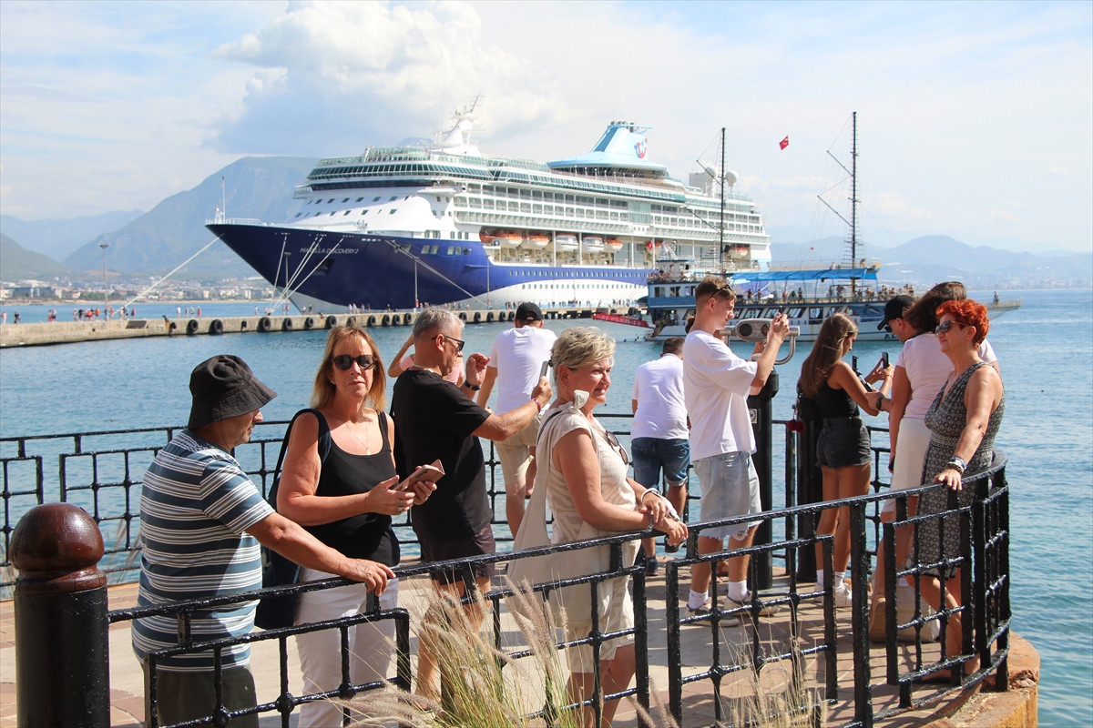 A A 20251021 39477865 39477861 A L A N Y A Y A M A R E L L A D I S C O V E R Y 2 K R U V A Z I Y E R I Y L E 1788 T U R I S T G E L D I