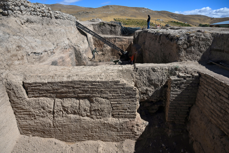 Aa Picture 20251014 39408210(1)