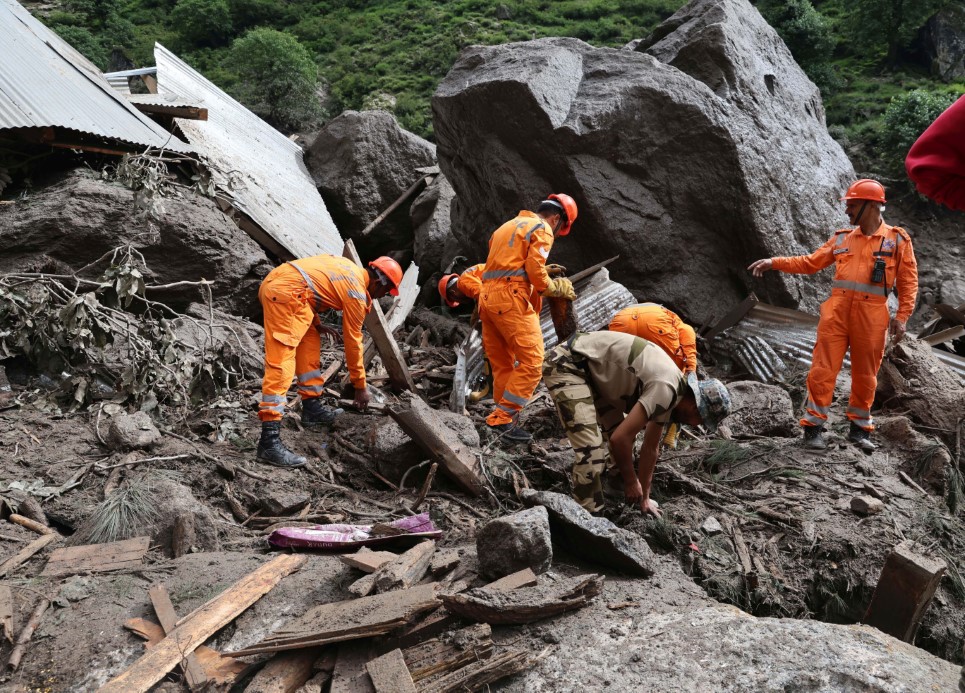 Aw518018 08 1759671507