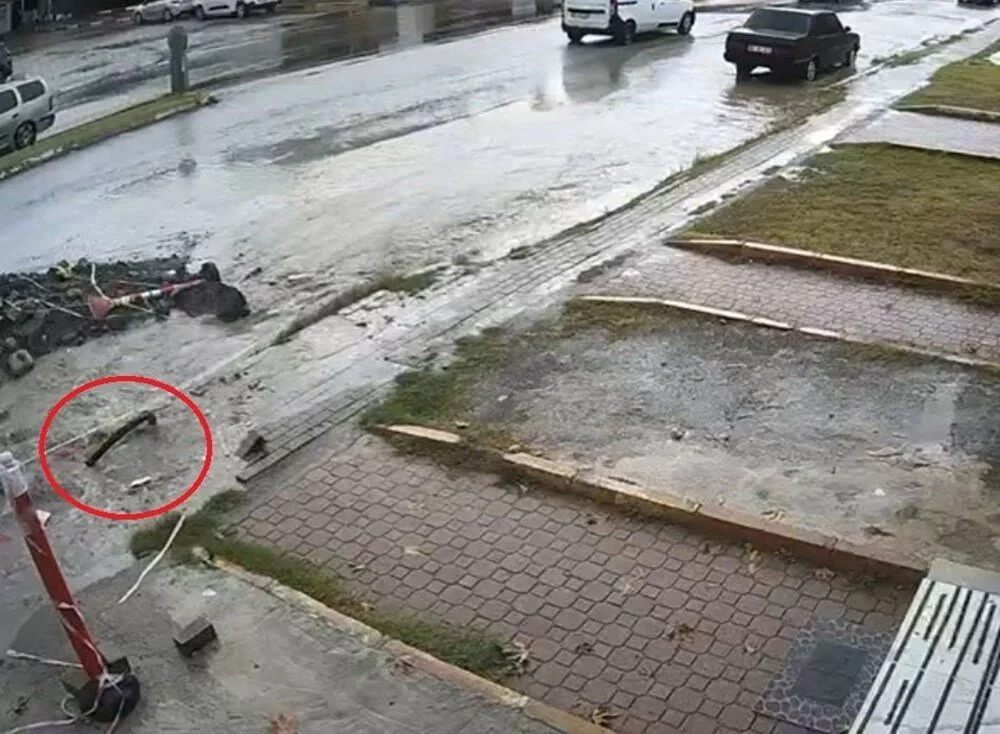 Uz T J F E Xup U W0 Z09 Mo Q37 Gg